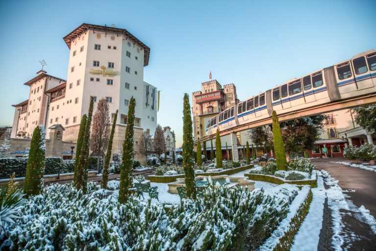 Europa-Park à Noël : les hôtels sous la neige